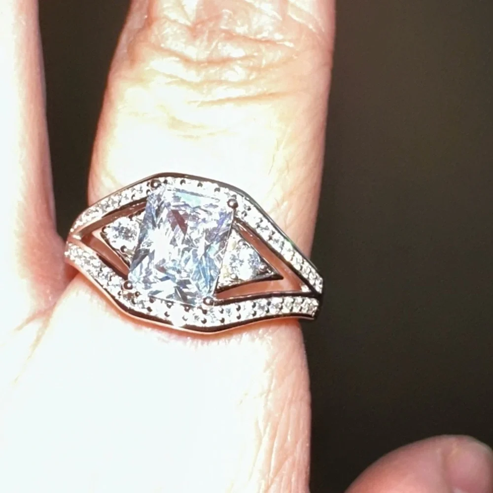 Engagement 5.3 ct lab diamond emerald cut style sterling silver band - Picture 4 of 4